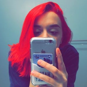 Meet your Posher, Alyssa